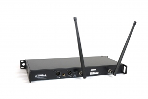 RFIntell QL7R/T1-B 720,500-754,000 МГц 2-канальная радиосистема с 2-мя ручными микрофонами в Нефтегорске